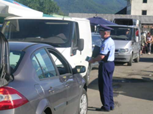 Foto: campanie IPJ Maramures - furturi auto